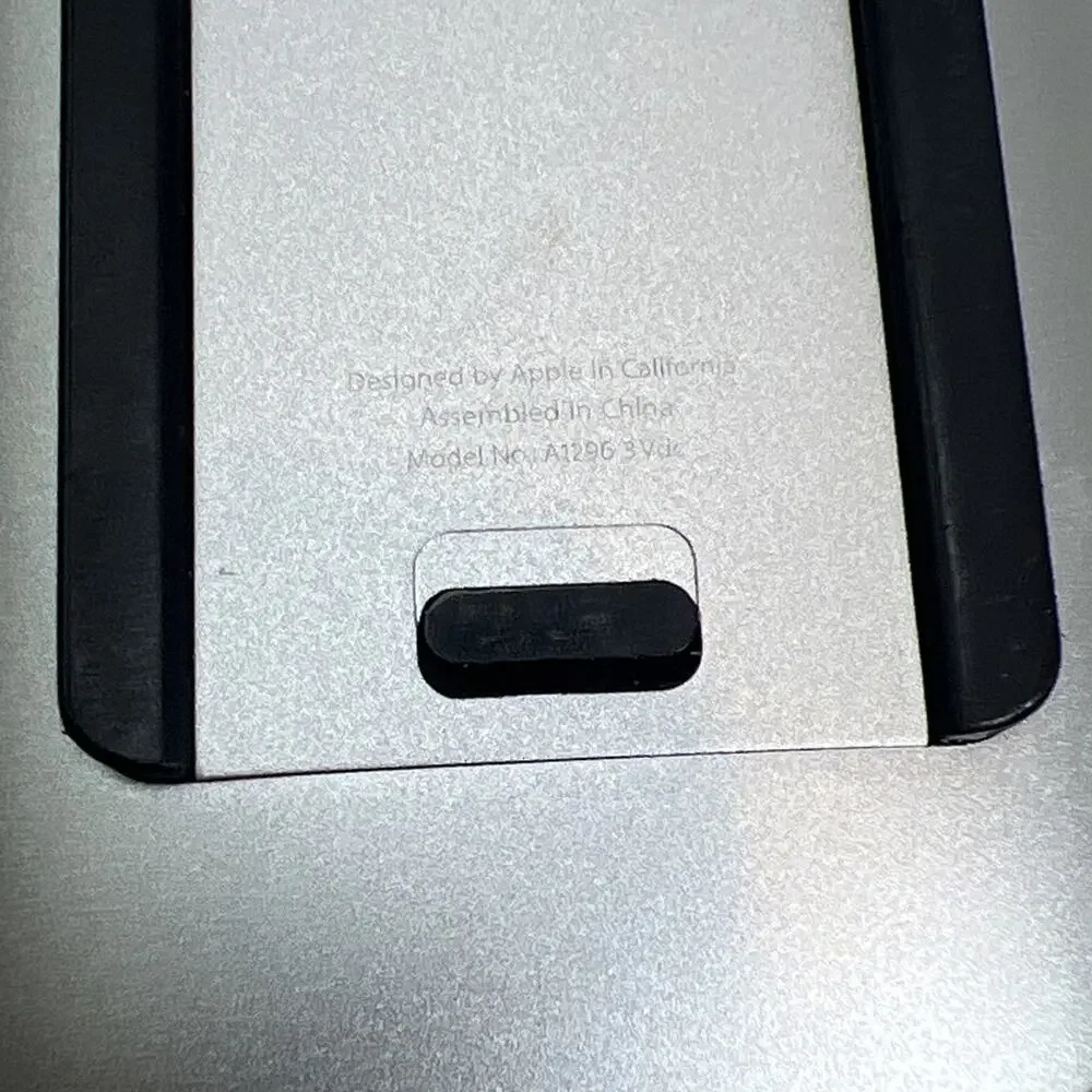 Apple Magic Mouse A1296 Wireless Bluetooth Tested & Working Condition